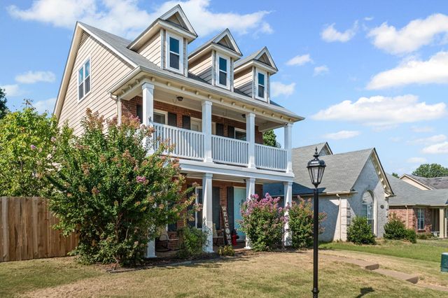 8502 GRIFFIN PARK DR, Memphis, TN 38018