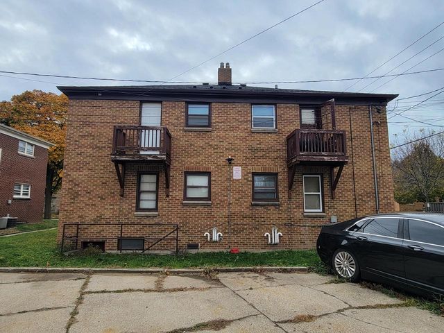 7612 W Locust STREET #1-4, Milwaukee, WI 53222