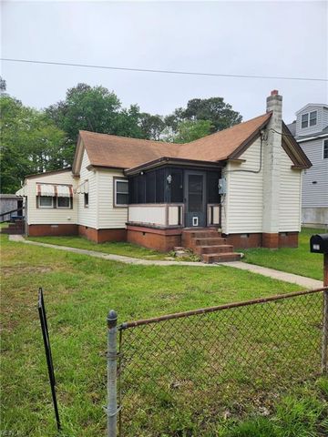 46 Langley ST, Poquoson, VA 23662