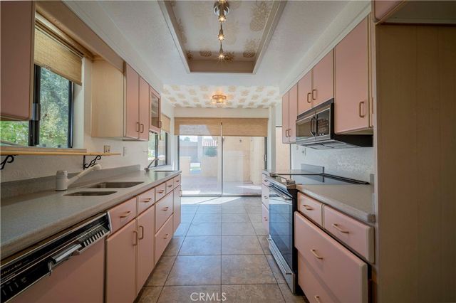 47673 Desert Sage Court, Palm Desert, CA 92260