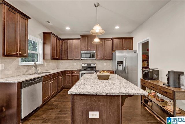 5134 WINDSOR PARC DRIVE, Bessemer, AL 35022
