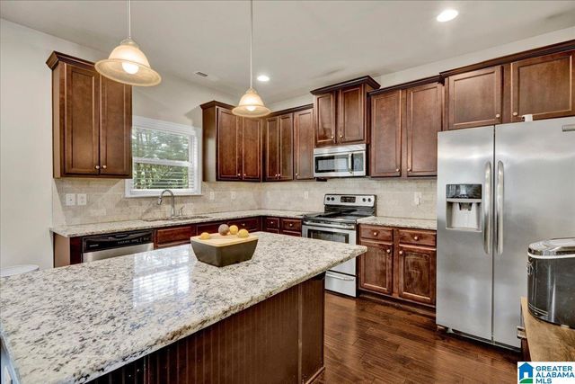 5134 WINDSOR PARC DRIVE, Bessemer, AL 35022