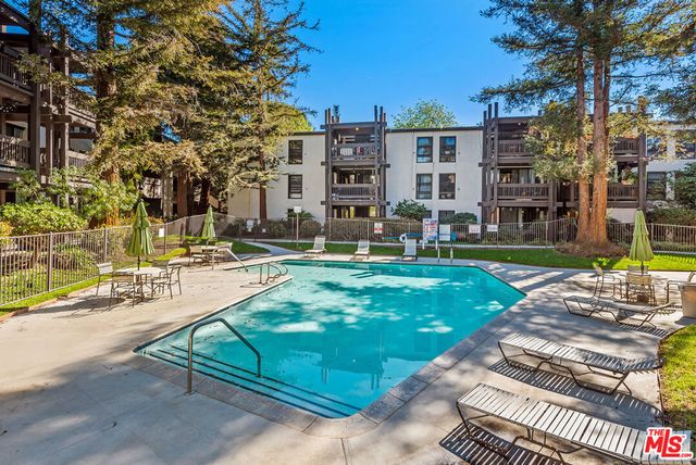7742 Redlands Street D2040, Playa Del Rey, CA 90293