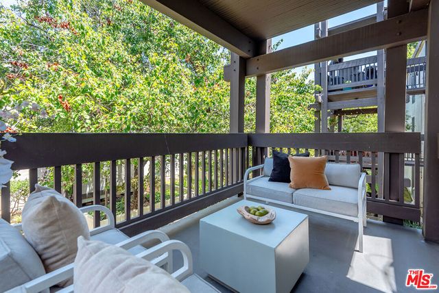 7742 Redlands Street D2040, Playa Del Rey, CA 90293
