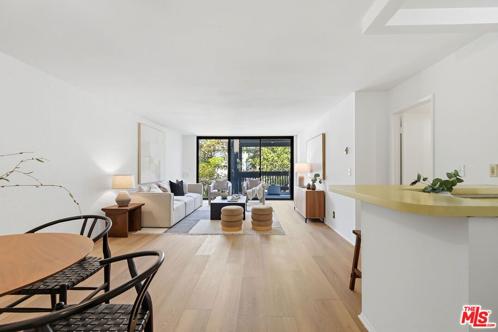 7742 Redlands Street D2040, Playa Del Rey, CA 90293
