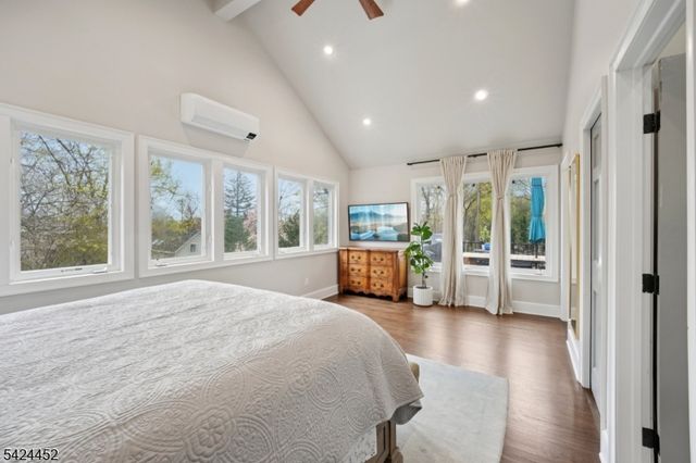 589 Highland Ave, Little Falls Twp., NJ 07043