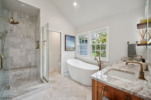 589 Highland Ave, Little Falls Twp., NJ 07043