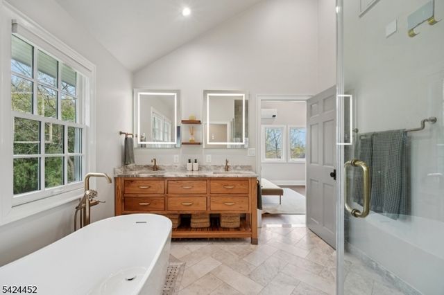 589 Highland Ave, Little Falls Twp., NJ 07043