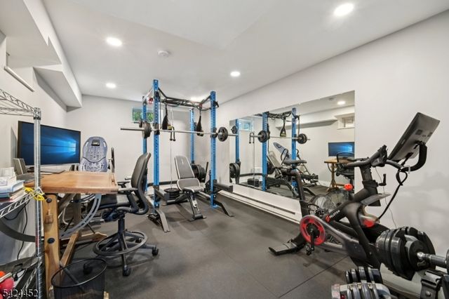 589 Highland Ave, Little Falls Twp., NJ 07043