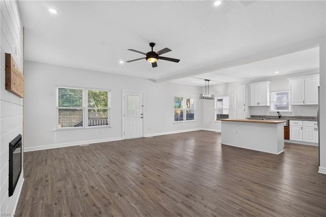 242 Webster Ave AVE, Portsmouth, VA 23704
