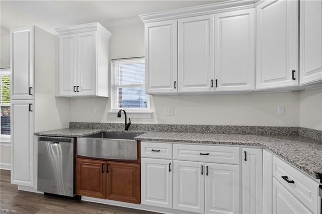 242 Webster Ave AVE, Portsmouth, VA 23704