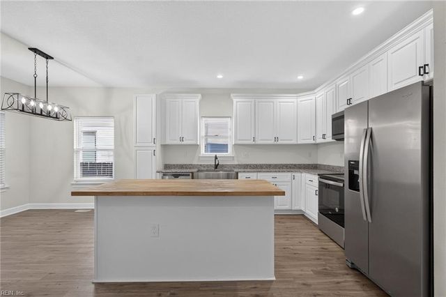 242 Webster Ave AVE, Portsmouth, VA 23704