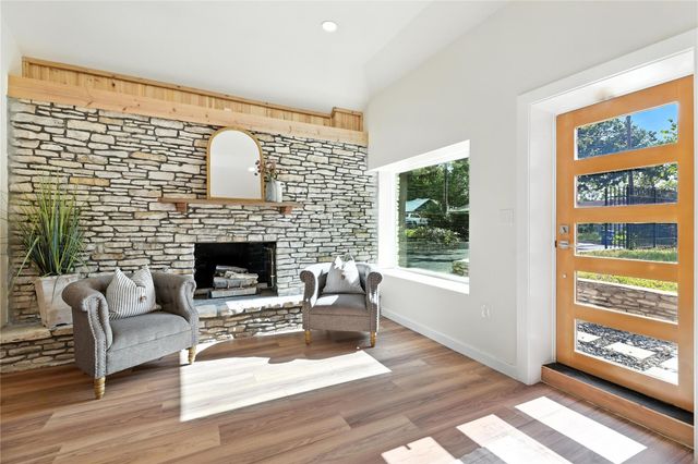 1204 Perez ST, Austin, TX 78721