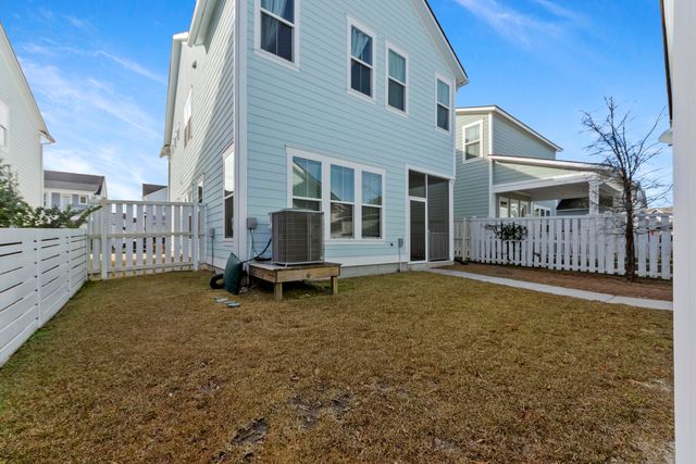 204 Magnolia Garden Drive, Summerville, SC 29483