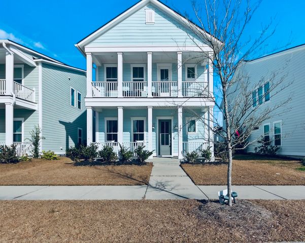 204 Magnolia Garden Drive, Summerville, SC 29483