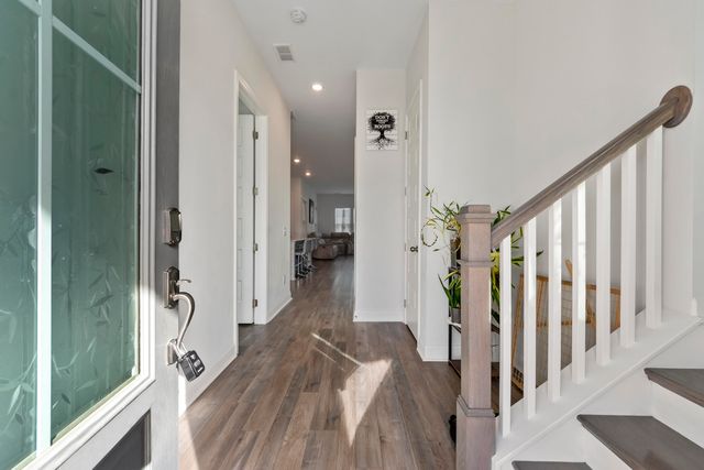 204 Magnolia Garden Drive, Summerville, SC 29483