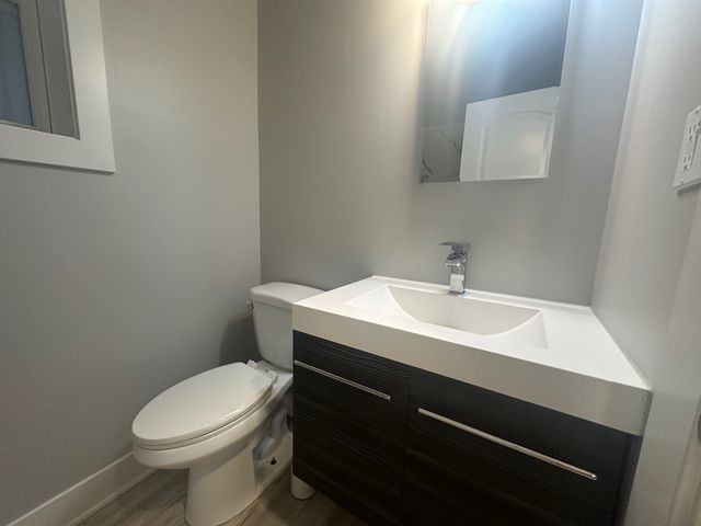 3328 W Le Moyne Street G, Chicago, IL 60651