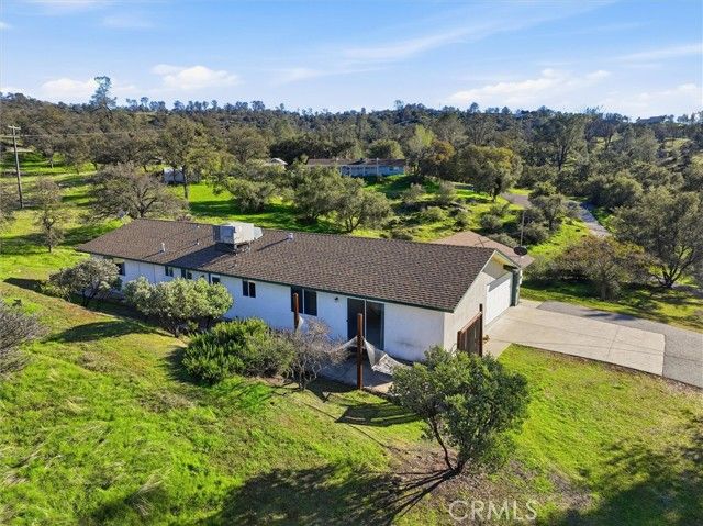 29951 N Lilley Way, Coarsegold, CA 93614