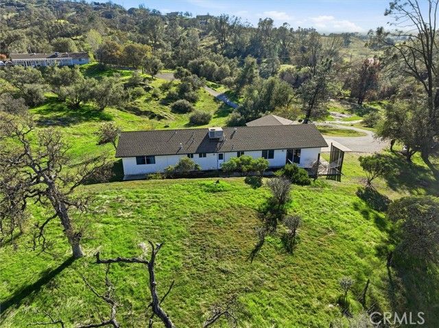 29951 N Lilley Way, Coarsegold, CA 93614