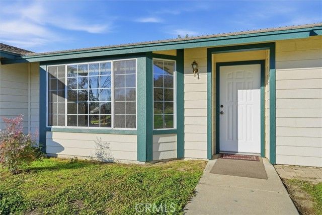 29951 N Lilley Way, Coarsegold, CA 93614