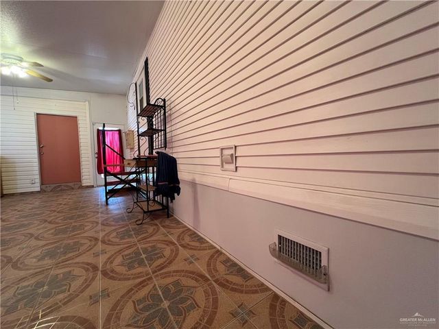 98 Lampshire Avenue, Mission, TX 78572