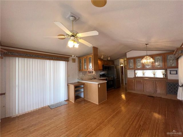 98 Lampshire Avenue, Mission, TX 78572