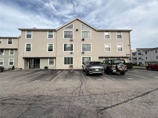 201 Woodlawn Avenue 304, North Providence, RI 02904