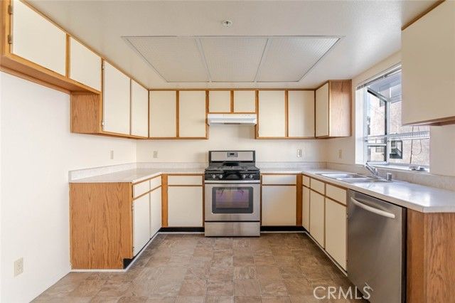 9160 Huntington Drive, San Gabriel, CA 91775