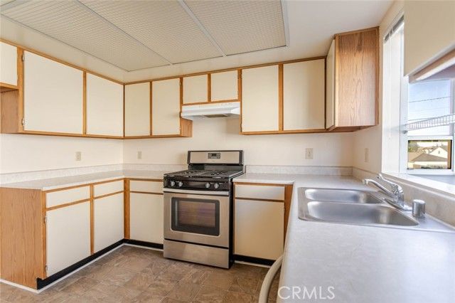 9160 Huntington Drive, San Gabriel, CA 91775