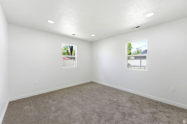 1614 W SUNSET AVE, West Valley City, UT 84119