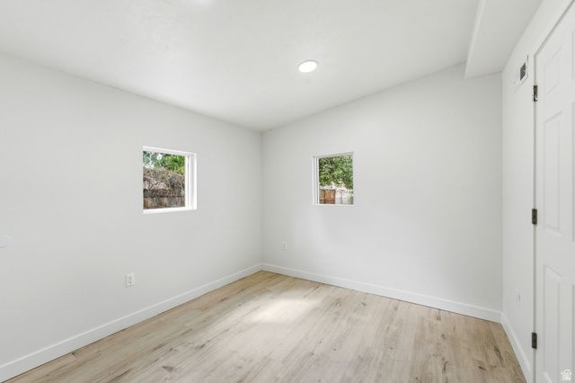 1614 W SUNSET AVE, West Valley City, UT 84119