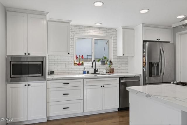 2206 Sanchez Drive, Camarillo, CA 93010