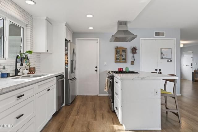 2206 Sanchez Drive, Camarillo, CA 93010