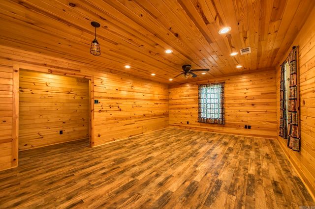 3383 Lewisburg Road, Austin, AR 72007