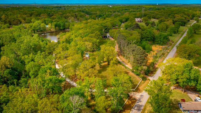 3383 Lewisburg Road, Austin, AR 72007