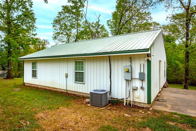 3383 Lewisburg Road, Austin, AR 72007