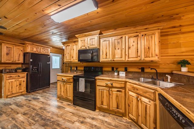 3383 Lewisburg Road, Austin, AR 72007