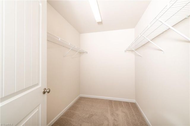 1682 Little Creek Circle, Winston-salem, NC 27103