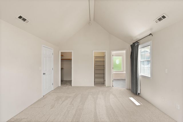 550 Carriage Lane, Jacksonville, OR 97530