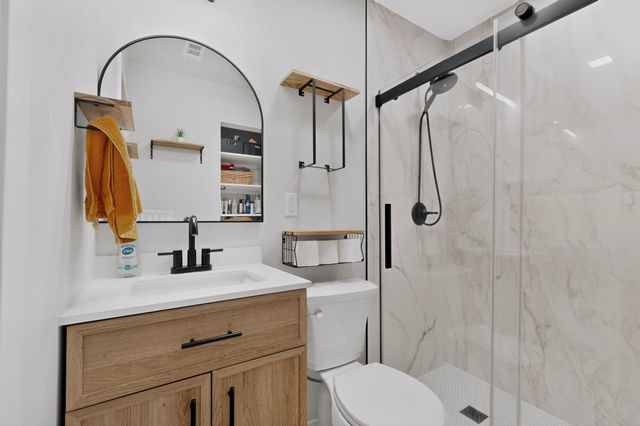 6206 WAGON BEND TRL, Austin, TX 78744