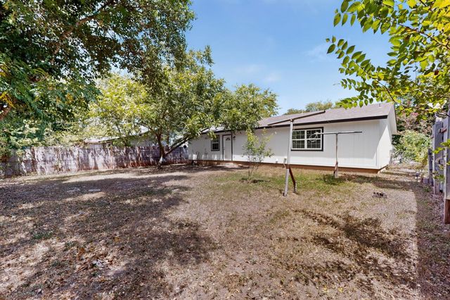 6206 WAGON BEND TRL, Austin, TX 78744