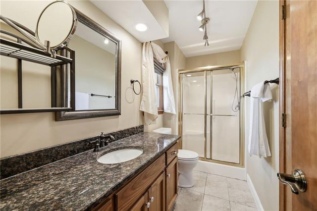 3307 NW Shannon Court, Blue Springs, MO 64015