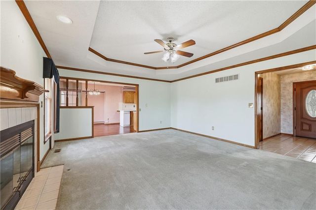 3307 NW Shannon Court, Blue Springs, MO 64015