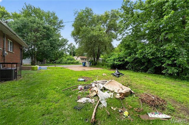 11617 Larimore Road, St Louis, MO 63138