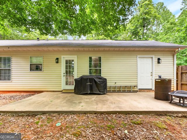 100 Whitney Lane, Griffin, GA 30223