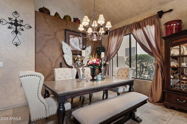 764 E IRMA Lane, Phoenix, AZ 85024