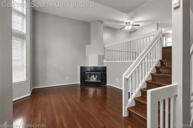 127 N Georgetown Square, Royal Oak, MI 48067