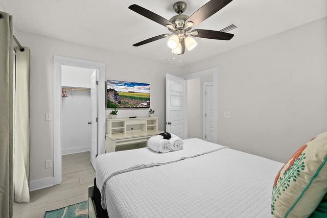 5124 Osceola Ave, St Augustine, FL 32080