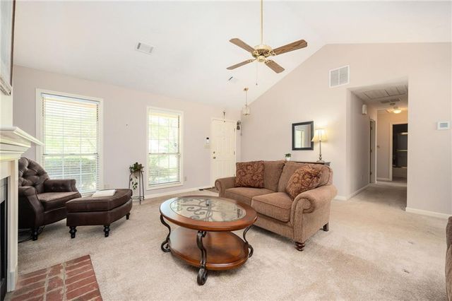 4015 Paloverde Drive NW, Kennesaw, GA 30144