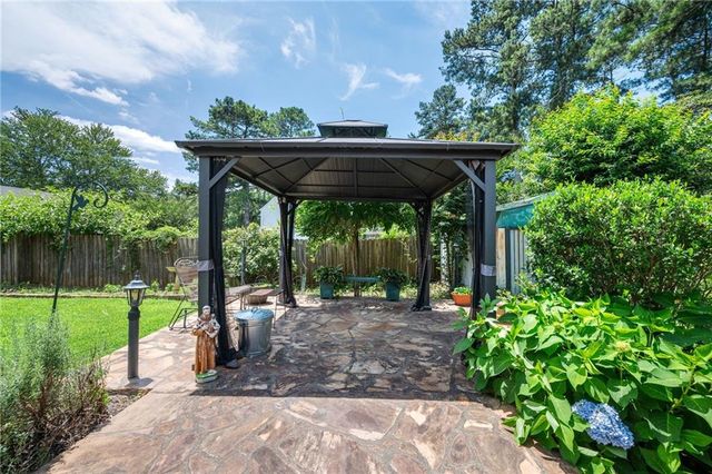 4015 Paloverde Drive NW, Kennesaw, GA 30144